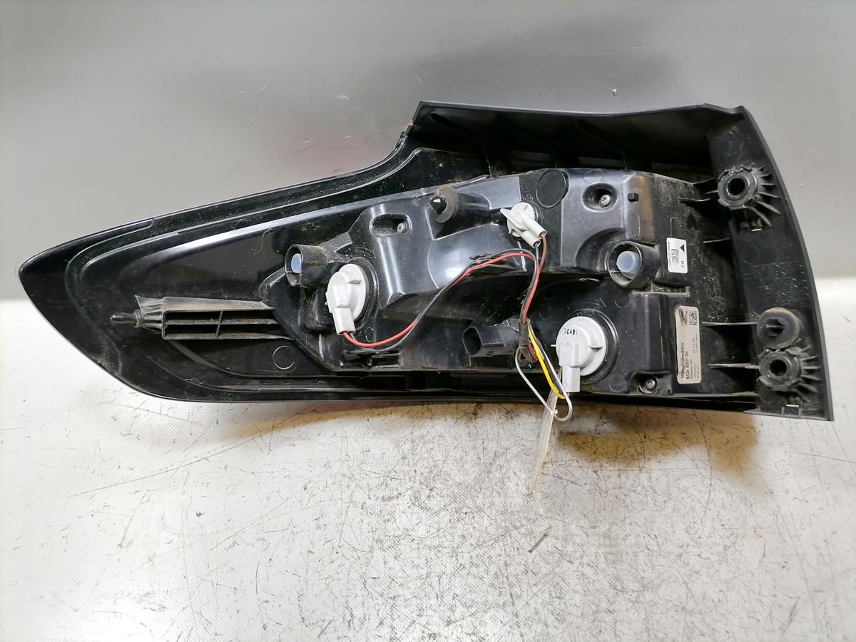 Opel Zafira C Tourer original R&uuml;cklicht R&uuml;ckleuchte Schlussleuchte rechts Bj.2015